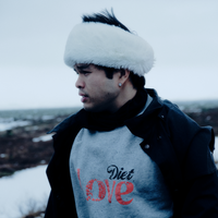 DIET LOVE CREWNECK